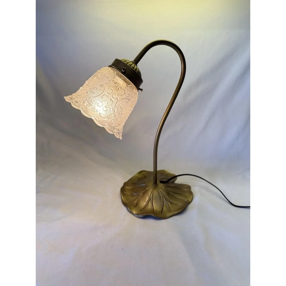 VTG Art Nouveau Brass Style Gooseneck Lily Pad Desk Lamp Ornate Frosted Shade